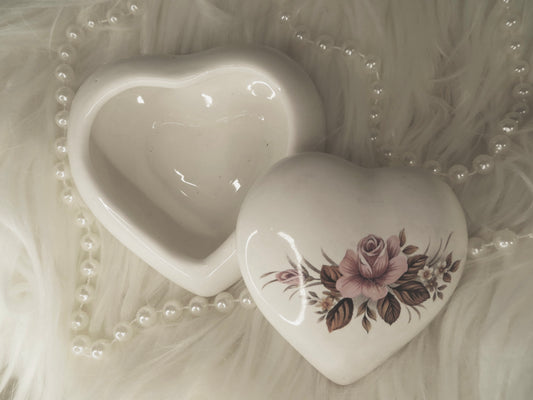 Heart Shaped Holder