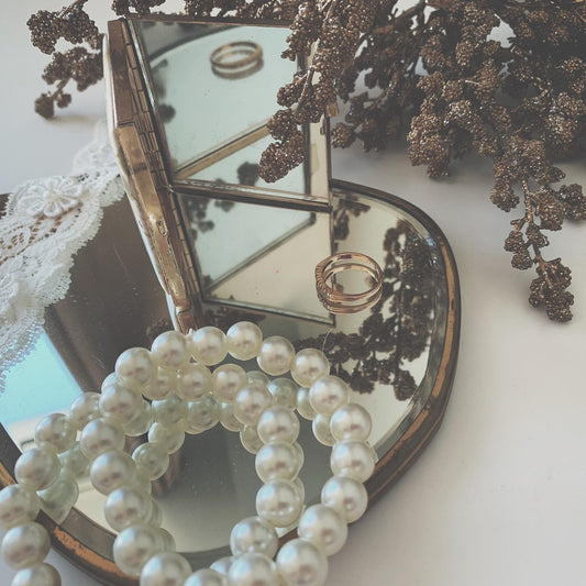 Perfectly Imperfect Compact Mirror