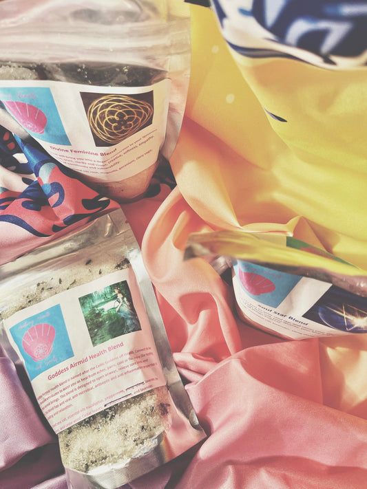 Handmade Bath Salts | @healinghearts0121