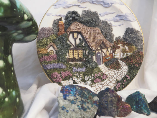 Cottage Decorative Plate